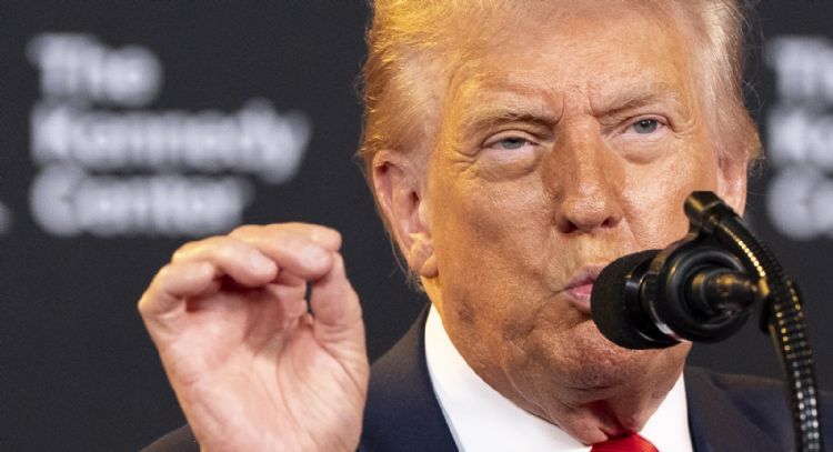 Gobierno de Trump revisa a los 55 millones de extranjeros con visas en busca de violaciones