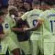 Barcelona remonta y gana 3-2 al Levante mientras el Atlético de Madrid empata 1-1 vs. Elche