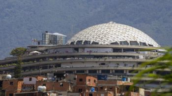 Una ONG denuncia que 60 presos políticos venezolanos tienen enfermedades "muy graves"