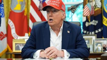 Trump afirma que asistirá a la Copa Ryder y cree que el capitán Keegan Bradley debería jugar