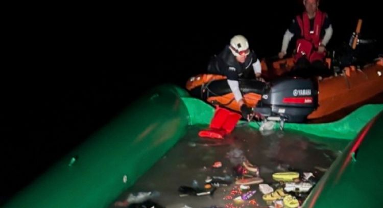 Hallan los cuerpos de tres hermanas muertas en bote migrante