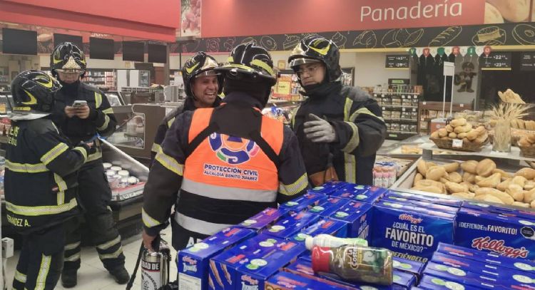 Desalojo en Parque Delta por incendio dentro de un supermercado; alcalde panista anuncia “medidas”