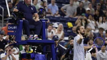 Fotógrafo interrumpe partido entre Medvedev y Bonzi en el US Open (Video)