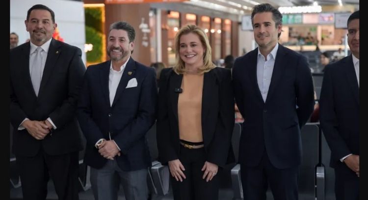Gobernadora de Chihuahua inaugura el nuevo edificio del Aeropuerto Internacinal de Ciudad Juárez