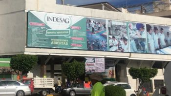 Universidad privada promete lugar en la UAGro, cobra y no cumple