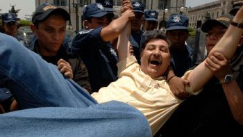 Fernández Noroña, del poder en el Senado al ocaso de un “plebeyo”