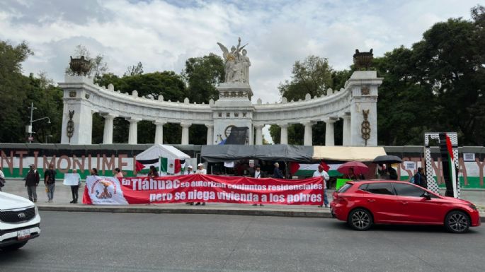 Antorchistas arman cadenas humanas en protesta contra la alcaldesa de Tláhuac