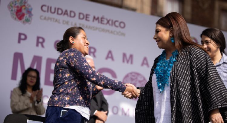 Brugada pone en marcha el programa Mercomuna, que beneficiará a 335 mil familias