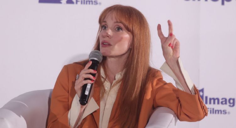 Jessica Chastain expresa su admiración por Claudia Sheinbaum: “Me inspira” (Video)