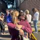 Al menos 5 niños resultan heridos por tiroteo en una escuela católica de Minneapolis