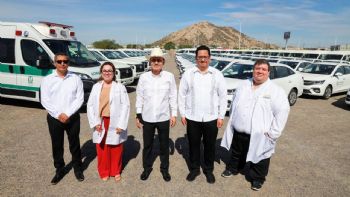Gobernador Durazo fortalece atención médica en el estado con entrega de 231 vehículos y ambulancias