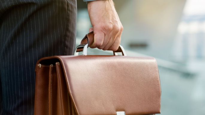 Si viajas por trabajo, esto es lo que tu empresa está obligada a pagarte por ley