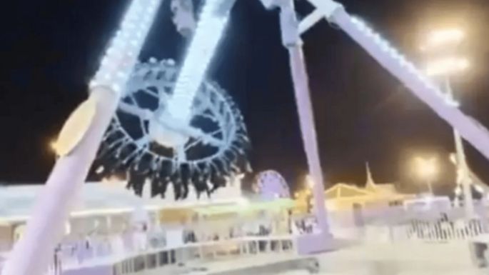 Juego mecánico en parque de diversiones de Arabia Saudita colapsa y deja 23 heridos (Video)