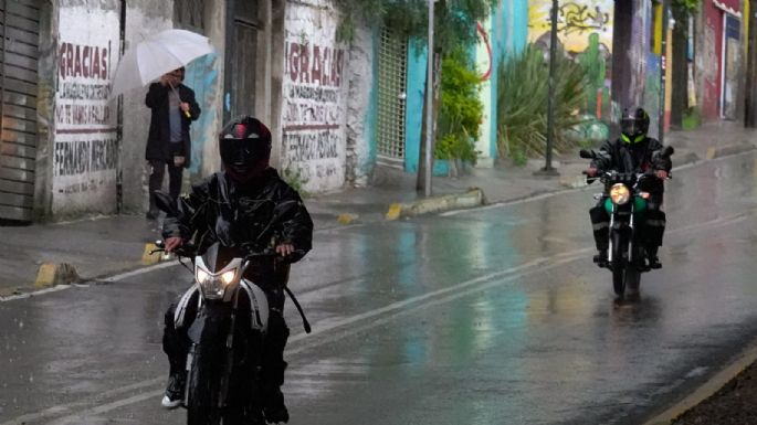 Llega la onda tropical 20 y amenaza un nuevo ciclón esta semana: así lloverá entre lunes y jueves