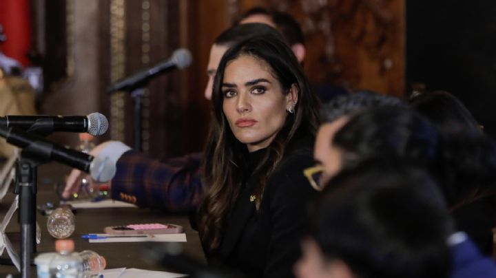 Rojo de la Vega, entre el pañuelo verde y las demandas evangélicas