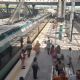 Usuarios del Tren Maya terminan su viaje en combi por mala conexión