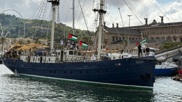Sale flotilla humanitaria desde Barcelona rumbo a Gaza; está encabezada por Greta Thunberg (Video)
