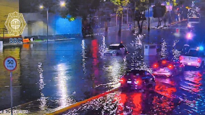 Estragos en Coyoacán e Insurgentes Sur por las lluvias; reportan 22 inundaciones en CDMX (Video)