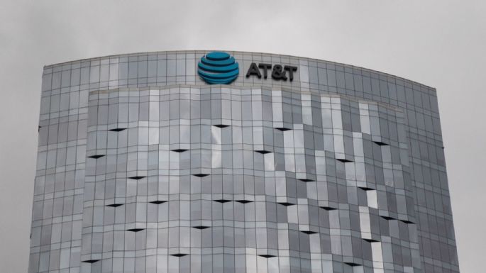 Monopolio de Slim e incumplimiento de México podría precipitar la salida de AT&T
