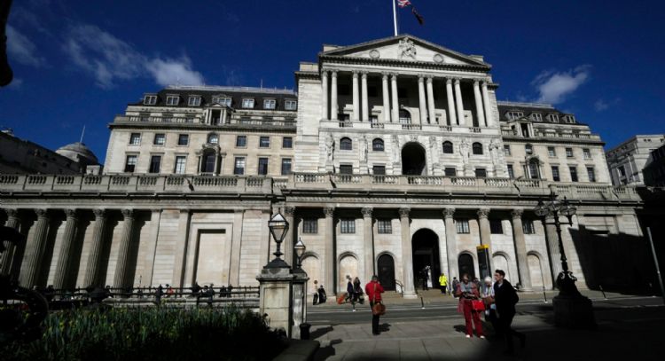 Banco de Inglaterra reduce tasa de interés principal al 4%, el nivel más bajo desde marzo de 2023