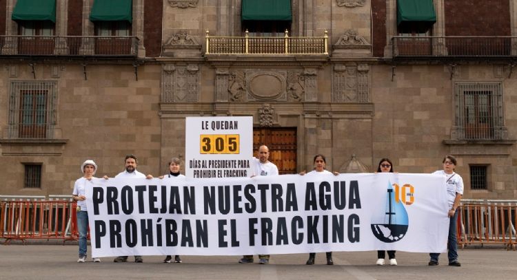 "Sheinbaum traiciona al pueblo que la eligió": Alianza Contra el Fracking repudia plan de Pemex