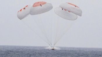 Astronautas regresan a la Tierra con SpaceX después de 9 meses en la Estación Espacial Internacional