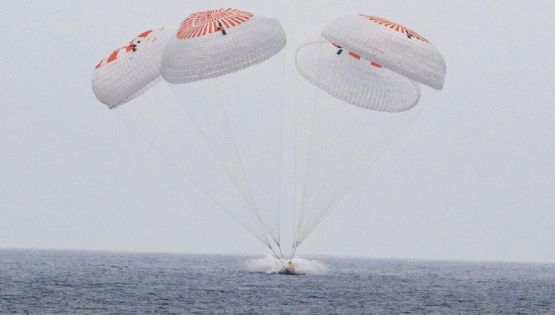 Astronautas regresan a la Tierra con SpaceX después de 9 meses en la Estación Espacial Internacional
