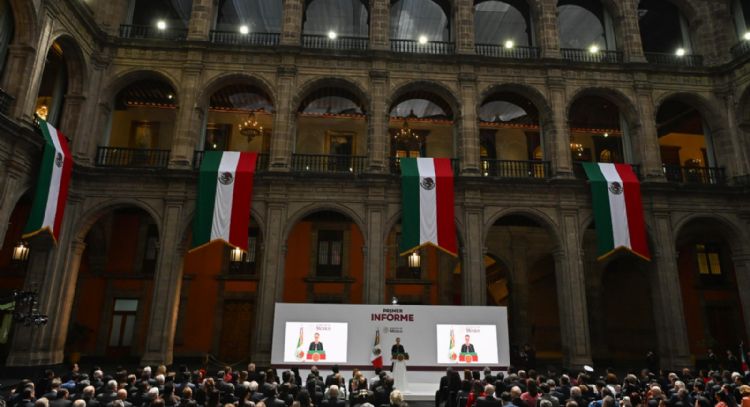 Informe de Sheinbaum destaca atenciones y asesorías a mexicanos en EU ante medidas de Trump