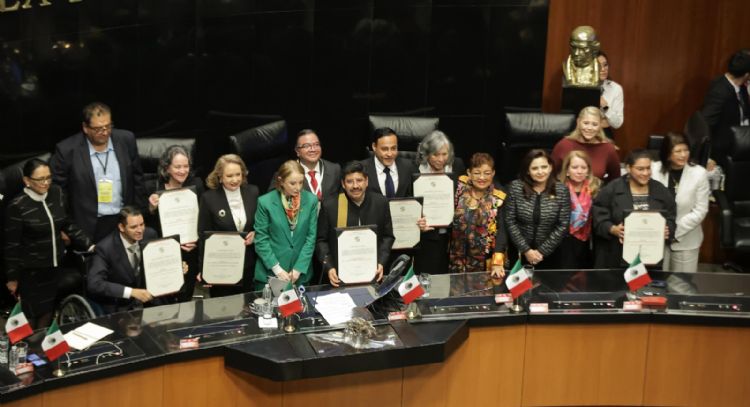 Ministros de la nueva Corte toman protesta en el Senado