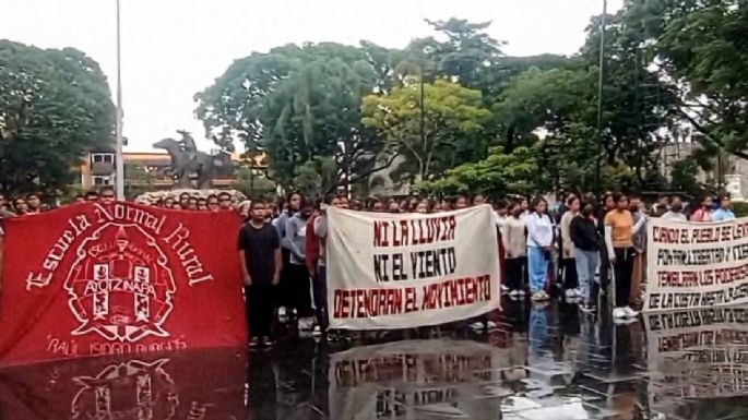Alumnas de la Normal de Amilcingo exigen destitución de docentes por irregularidades