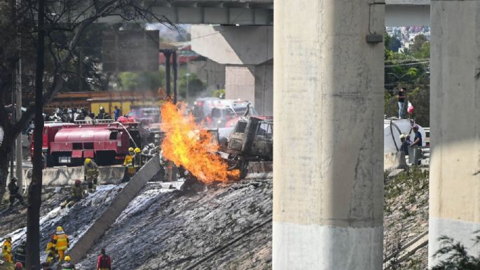 Muere conductor de microbús alcanzado por la explosión de pipa en Iztapalapa