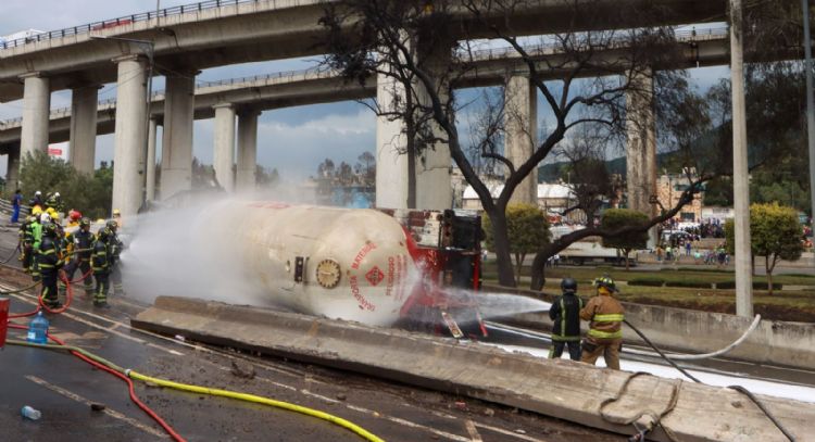 Volcadura de pipa fue por velocidad, no por baches ni fallas mecánicas: Fiscalía de la CDMX
