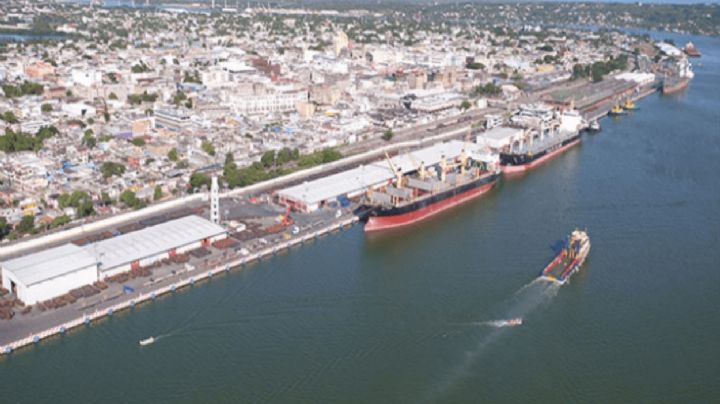 Despiden a 30 trabajadores portuarios en Tampico tras incautación de buque con huachicol