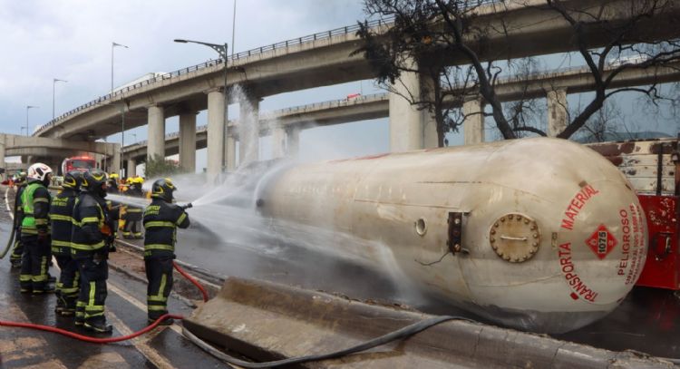 Empresa dueña de pipa, con permiso de 30 años para transportar gas LP
