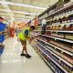 Aumenta 0.4% la tasa de inflación en EU tras aranceles de Trump