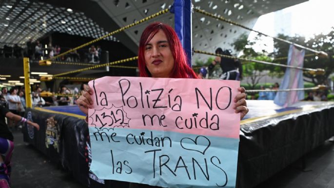 Activista trans protesta en la Cineteca Nacional con “jornada de lucha libre” (Video)