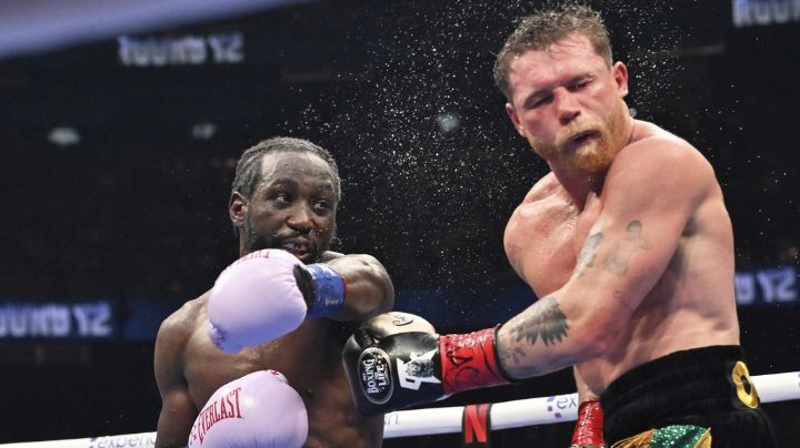 Terence "Bud" Crawford hace historia al destronar al "Canelo" Álvarez