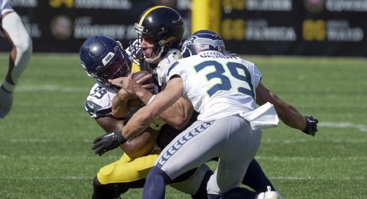 Los Seahawks aprovechan los errores de los Steelers y ganan 31-17