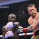 Terence "Bud" Crawford hace historia al destronar al "Canelo" Álvarez