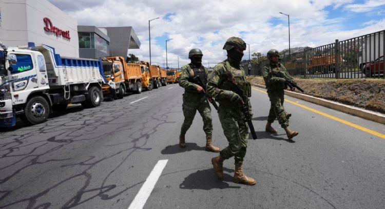 Ecuador decreta estado de excepción en siete provincias por protestas ante aumento del diésel