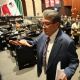 Aprueban en fast track la ley para cancelar suscripciones; Monreal alega estar en buró de crédito