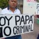 Padres denuncian irregularidades en órdenes de restricción que les impiden ver a sus hijos
