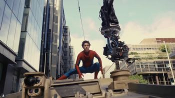 Tom Holland sufre conmoción cerebral en el set de Spider-Man