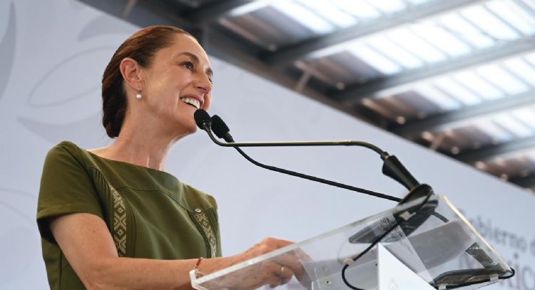 Sheinbaum: Nunca podrán calumniar a AMLO