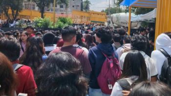 Asesinan a estudiante dentro del CCH Sur; el agresor se lanza de edificio al intentar huir (Video)