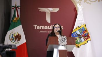 Inaugura Américo Villarreal gimnasio en Escuela Normal de Educadoras, legado de su padre