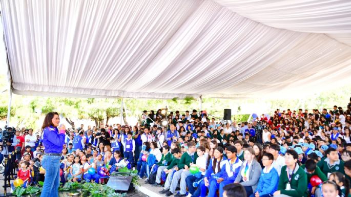 Gobernadora de Aguascalientes manda mensaje a niñas y niños: "los sueños se cumplen"