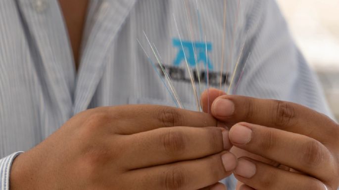 Telmex pone en operación cable submarino en Baja California Sur
