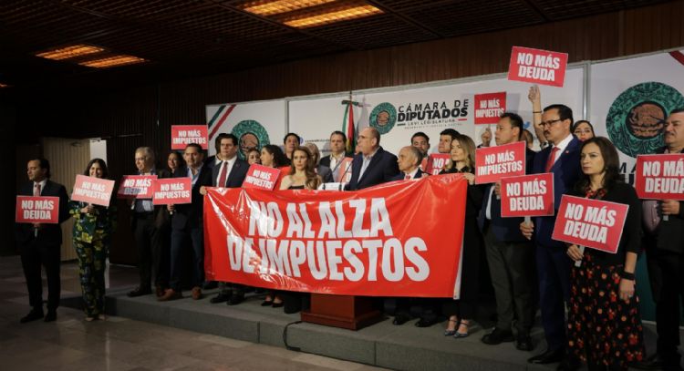 Diputados del PRI presentan presupuesto alternativo para 2026