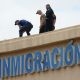 Un detenido murió en el tiroteo en las instalaciones del ICE en Dallas; identifican a sospechoso